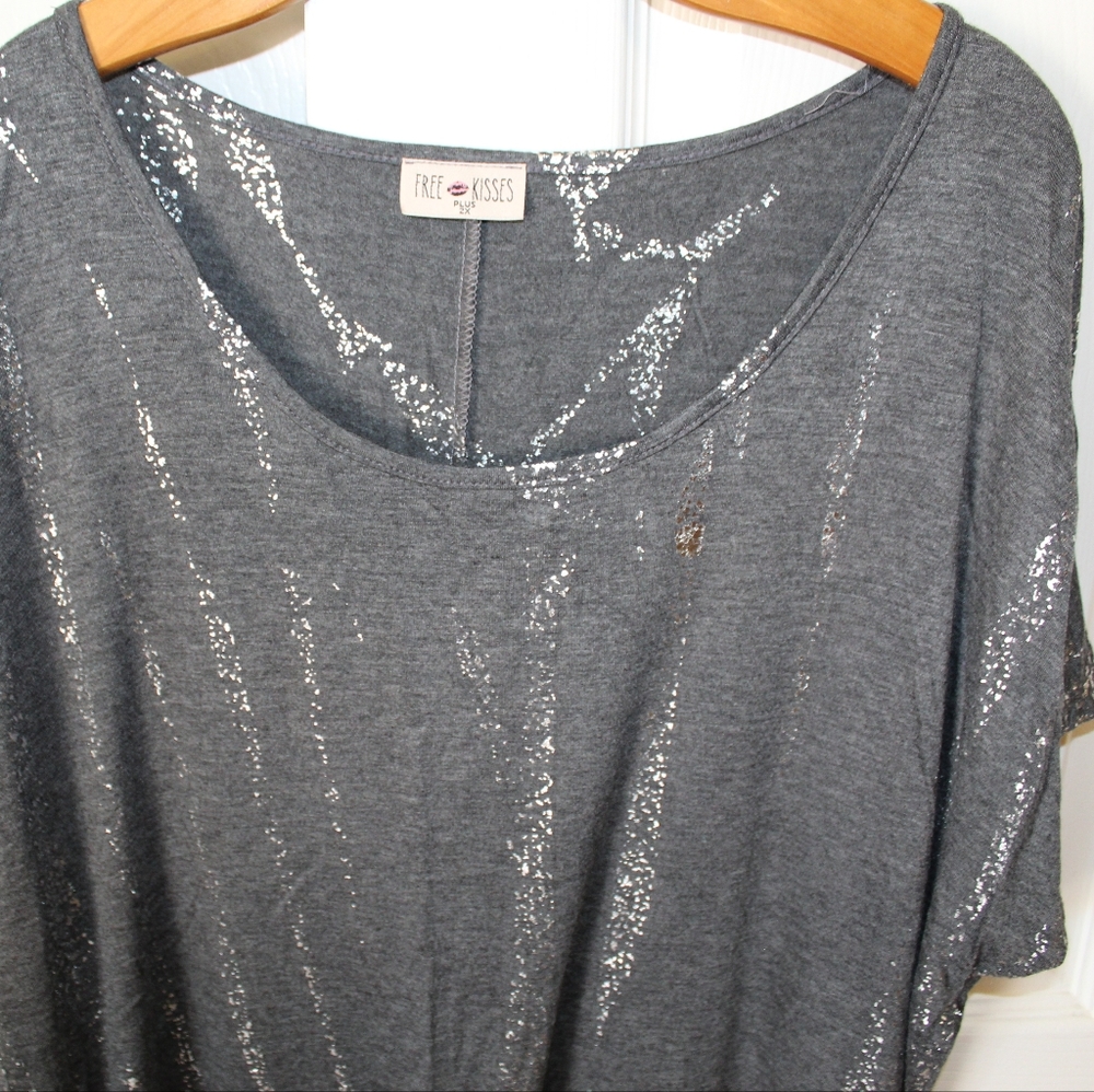 Free kisses Top
